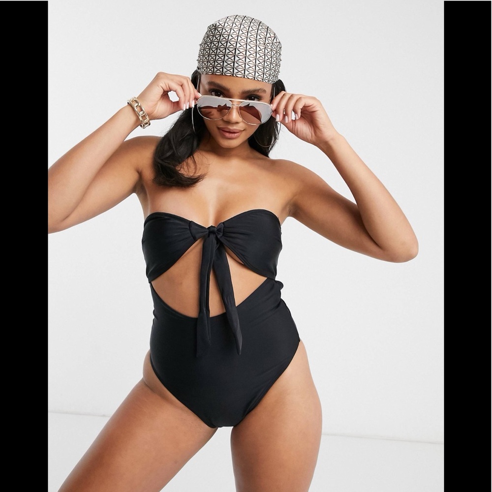 ASOS South Beach Woman’s tie front swimsuit in black Size 10 Large NWT